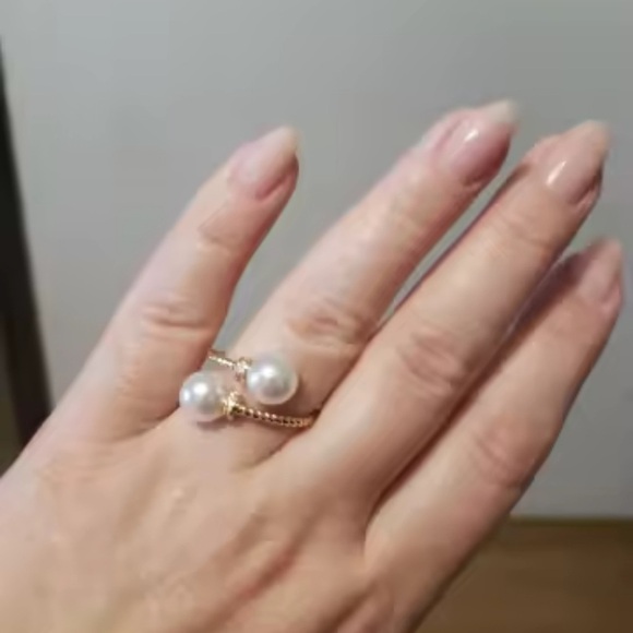 Silver Twist Pearl Ring - Picture 9 of 11